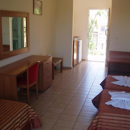 Anaxos Hotel Kültér fotó