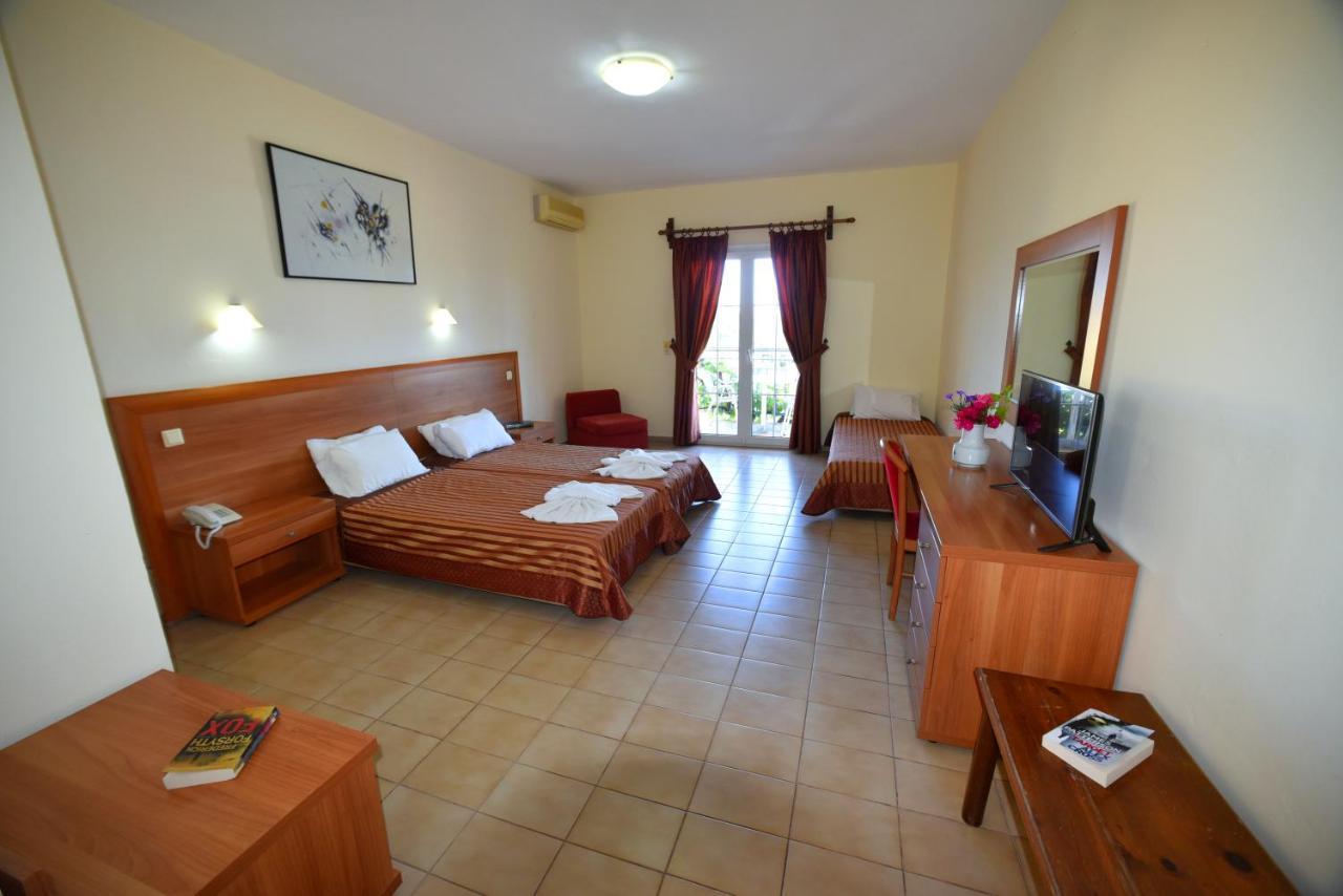 Anaxos Hotel Kültér fotó